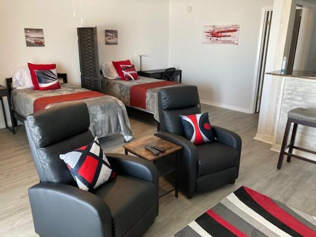 Sebastian Gardens Inn & Suites المظهر الخارجي الصورة
